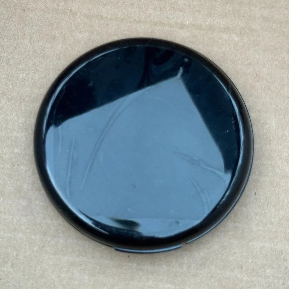 OSP Cosmetics Photochromatic Pressed Powder in Coffeehouse